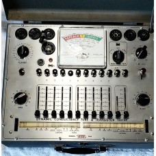 E 100120 Eico Tube Tester, Model 666